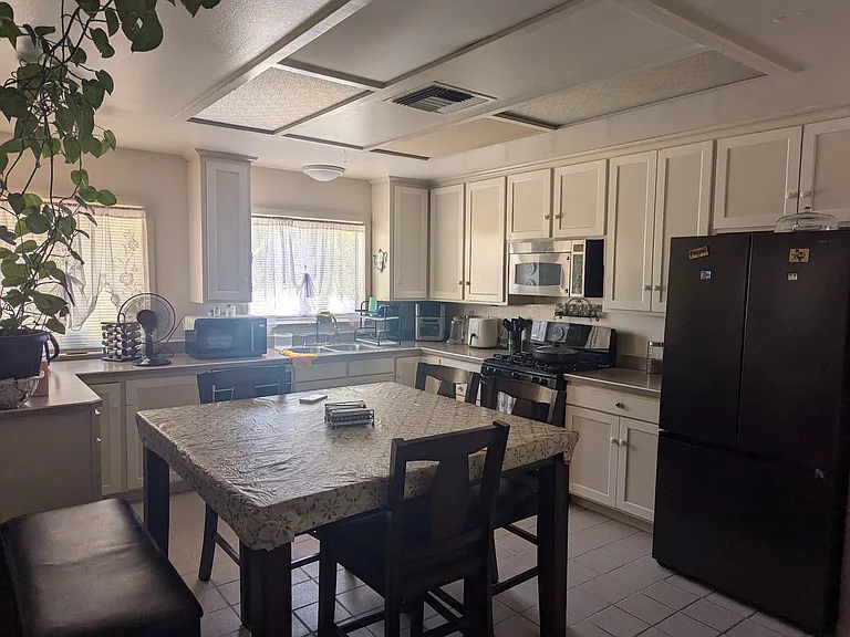 56848 Ivanhoe Dr — Photo 3