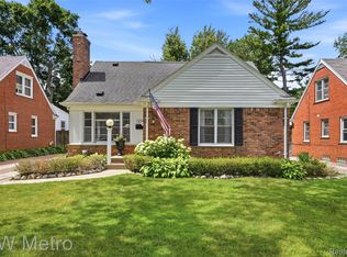 1210 Lyons Ave, Royal Oak, MI 48073