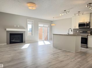 12613 45th St NW, Edmonton, AB T5A1L3