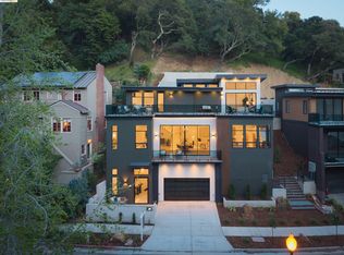 1675 Trestle Glen Rd, Oakland, CA