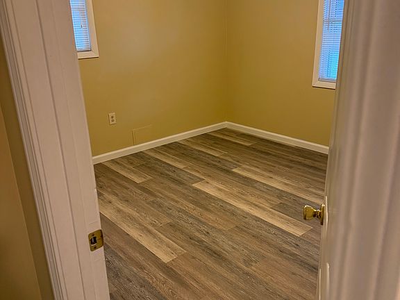 5th image of 102 Ora Cir