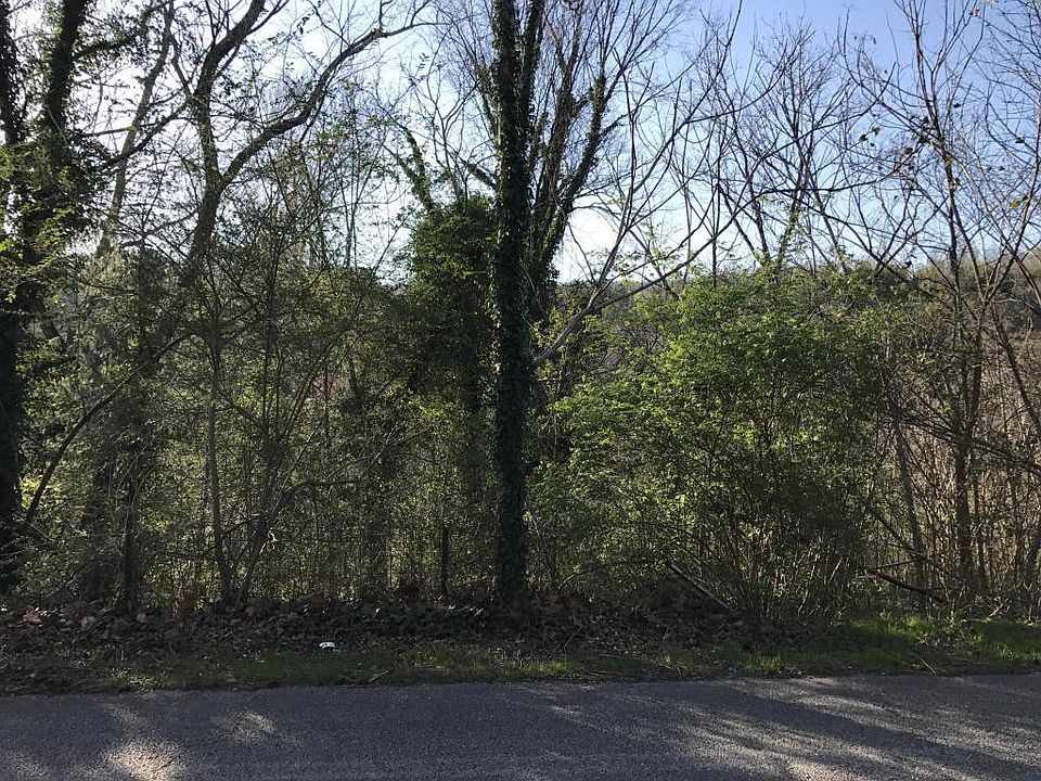 2nd image of 4837 McCahill Rd