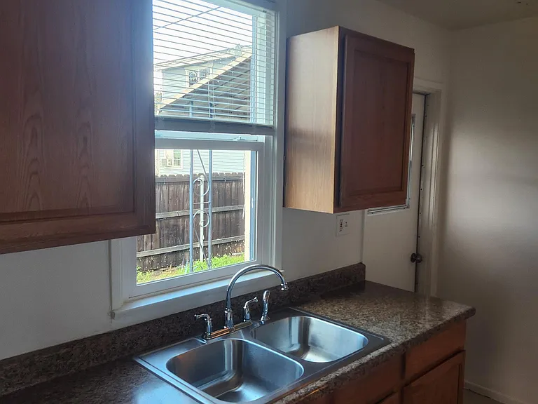Kitchen, new sink and faucet