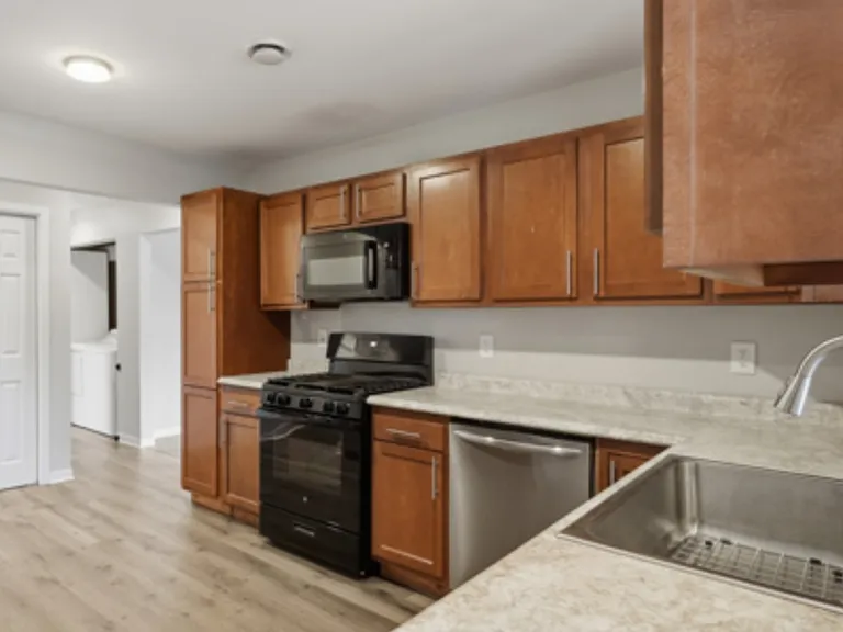 6109 Grand River Rd — Photo 8