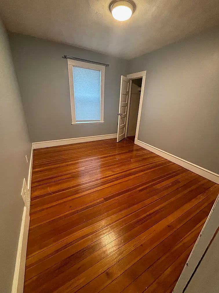 2 bed, 900 sqft, $2,900 — Photo 4