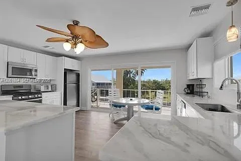 32126 Hollerich Dr — Photo 10