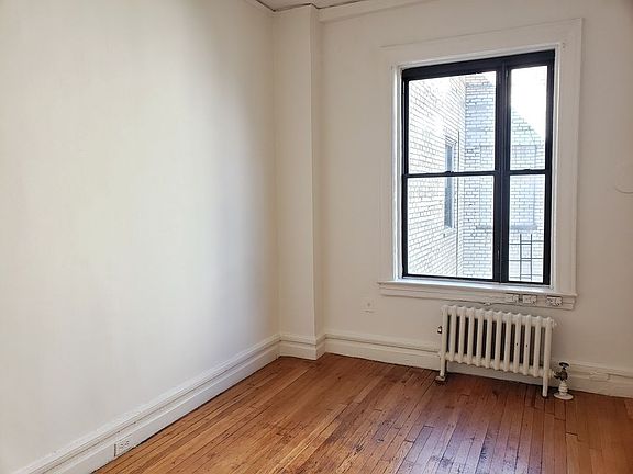 5th image of 517 W 113th St #8S7