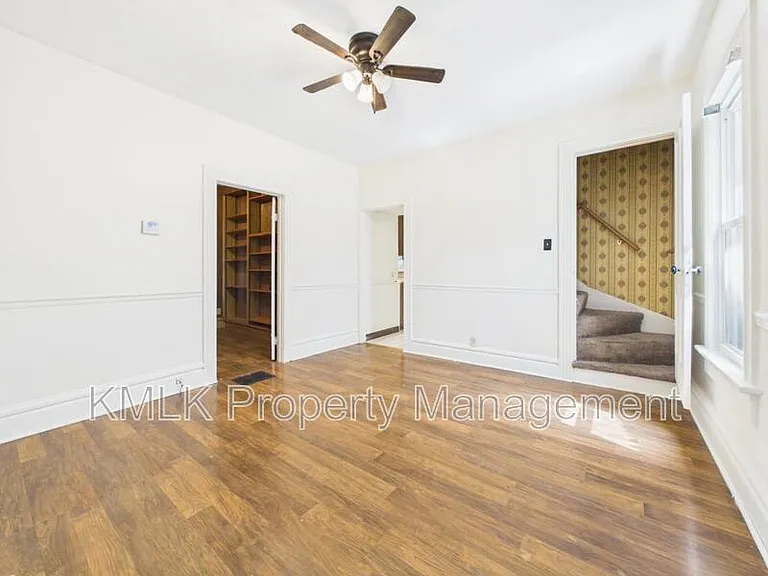 183 N Union St — Photo 7