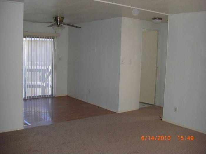 dinning room/hallway