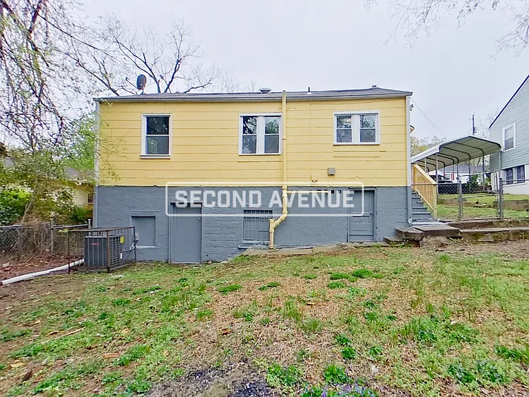 7825 Rugby Ct — Photo 14