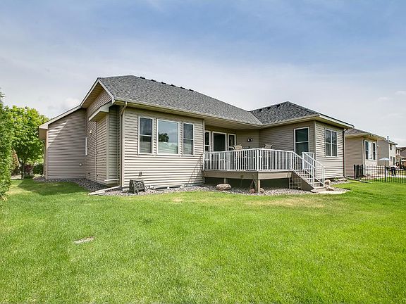 2nd image of 11607 Saint Andrews Cir
