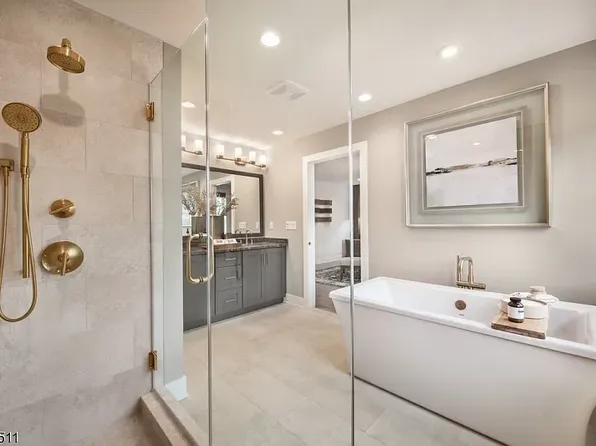 106 Swenson St #106, Denville, NJ 07834