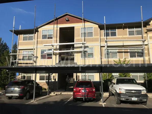 17301 Ruben Ln, Sandy, OR 97055