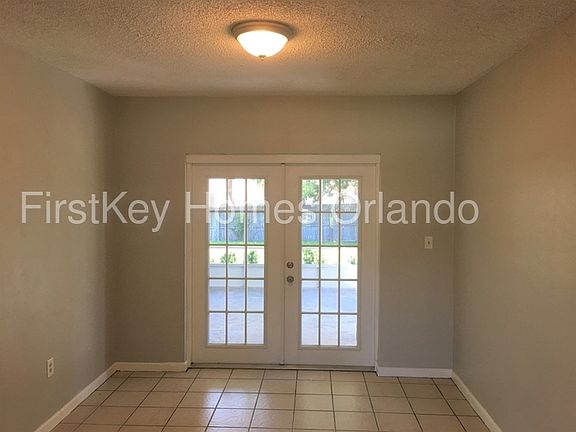3rd image of 123 2nd St Unit 2
