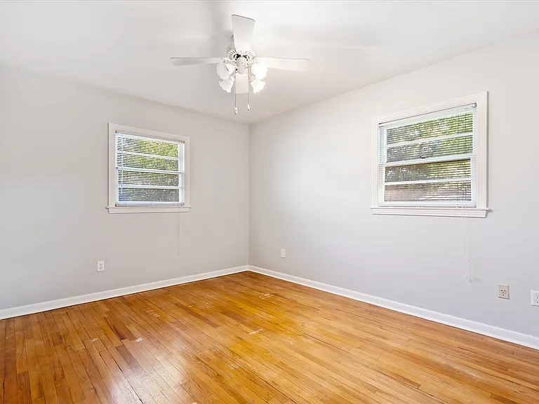 703 Magnolia Rd — Photo 10