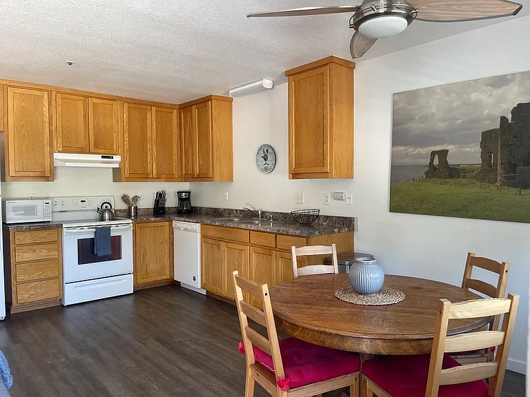 1276 Broadway #1276 — Photo 4