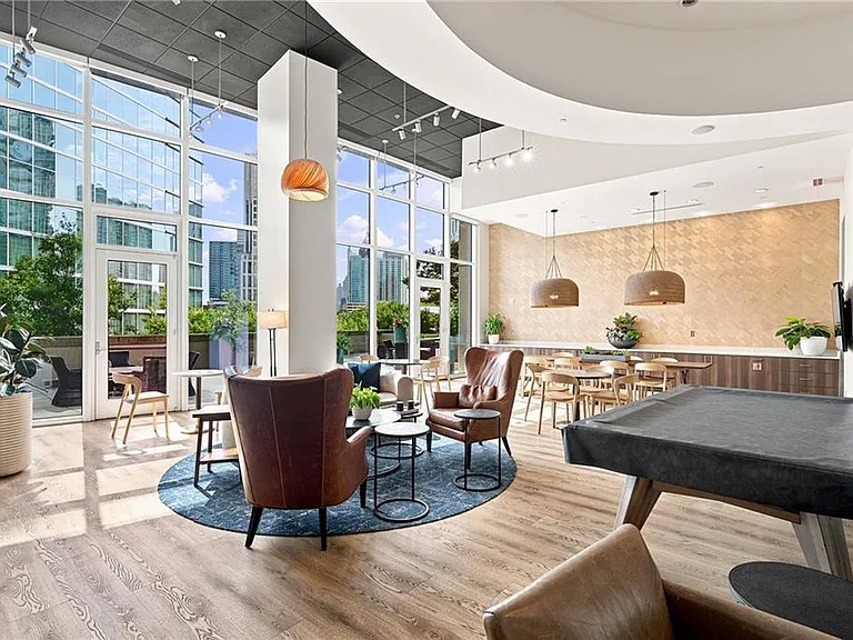 1080 Peachtree St NE #1306 — Photo 27