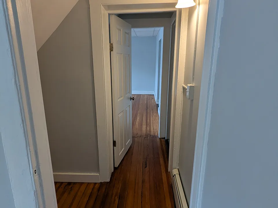 12 Cottage St
