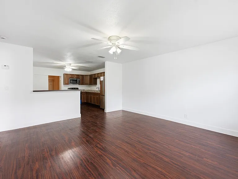 3847 E Roan Ct — Photo 5