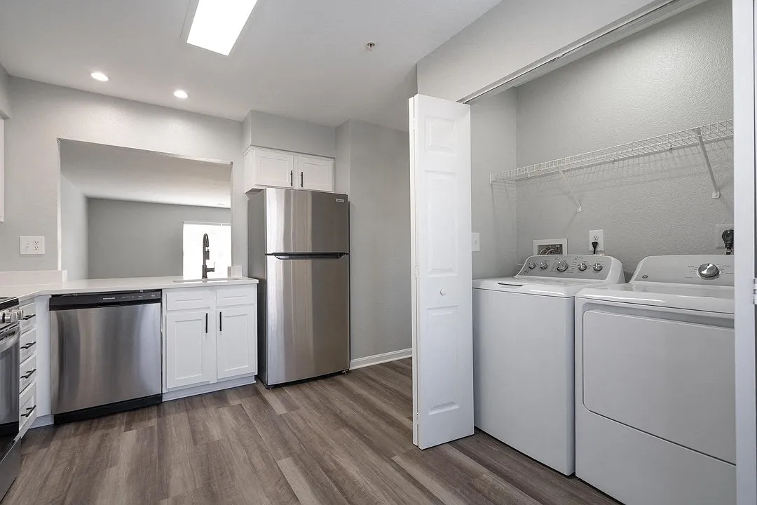 Villas at Greenview West — Photo 3