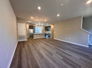 1487 Skyline Ln, San Pedro, CA 90732
