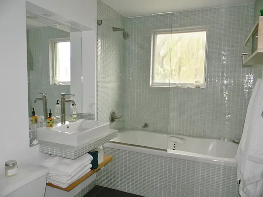 Rented by Orrichio Anderson | media 12