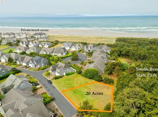 5610 SW Arbor Dr, South Beach, OR 97366