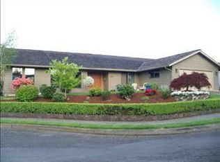 1560 NE Country Club Ave, Gresham, OR 97030