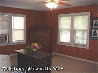 2nd image of 4213 NE 10th Ave