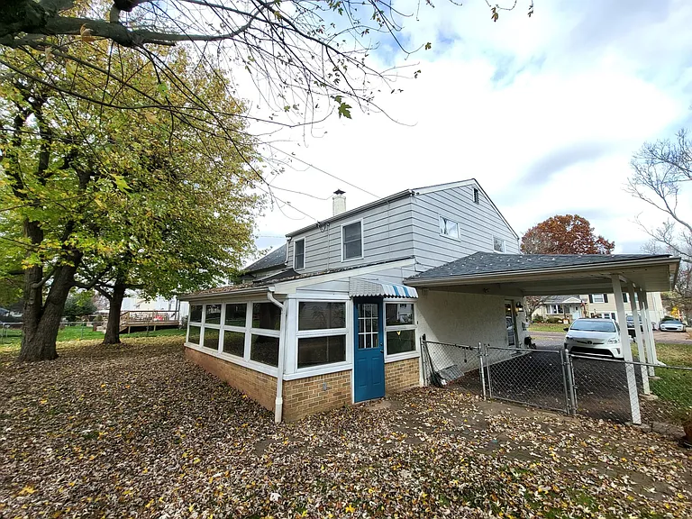 1122 Washington Ave — Photo 5