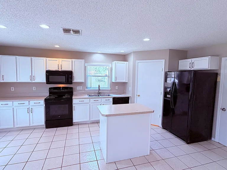 1291 Sandestin Way — Photo 9