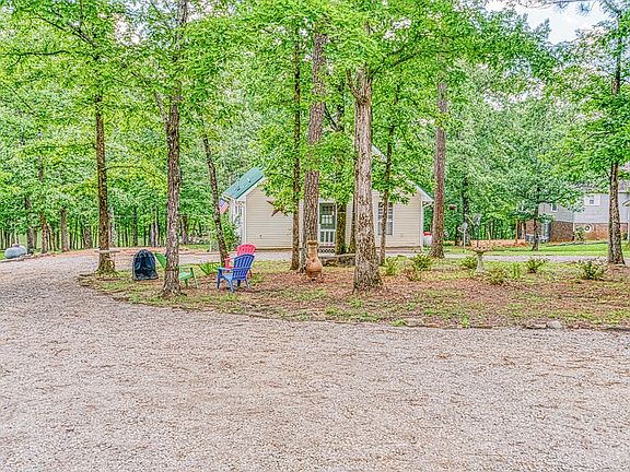 2nd image of 28 Seal Ln