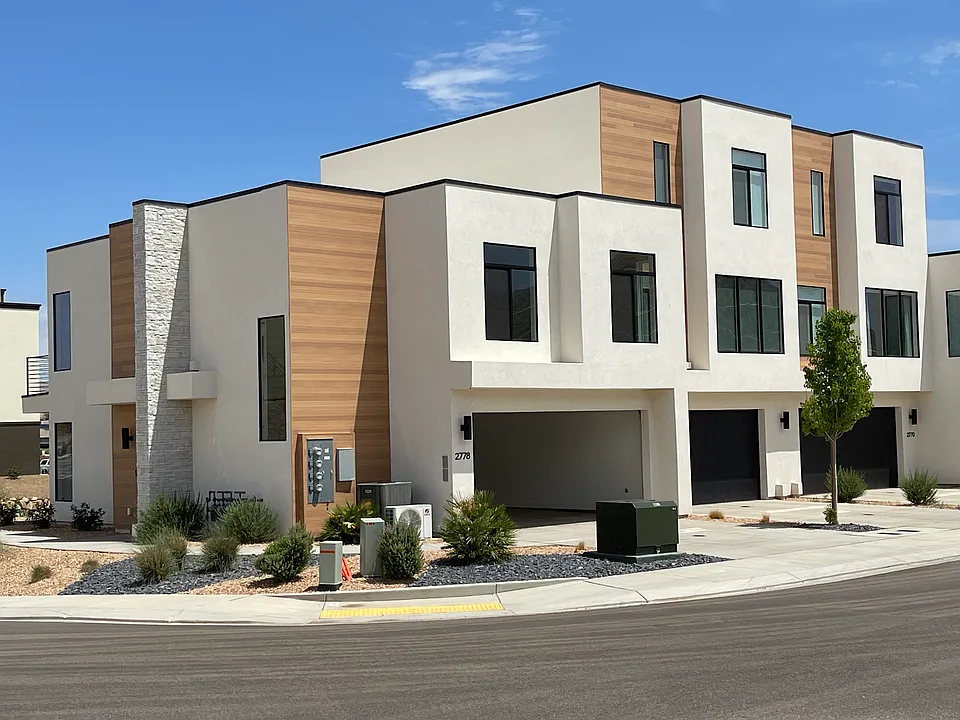 2778 Silver Cholla Ln