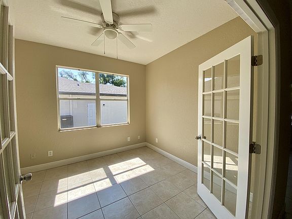 4th image of 9322 Anita Ave