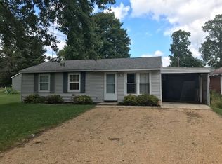 326 E Kellen Dr, Amboy, IL 61310