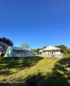 7 Cottage Ln, Carriere, MS, 39426