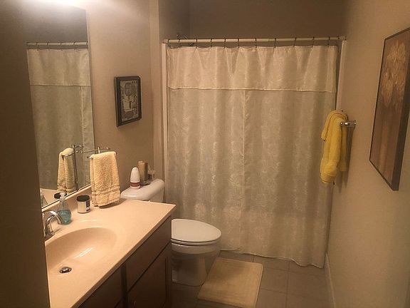 5th image of 30 Tamarack Ln Unit A