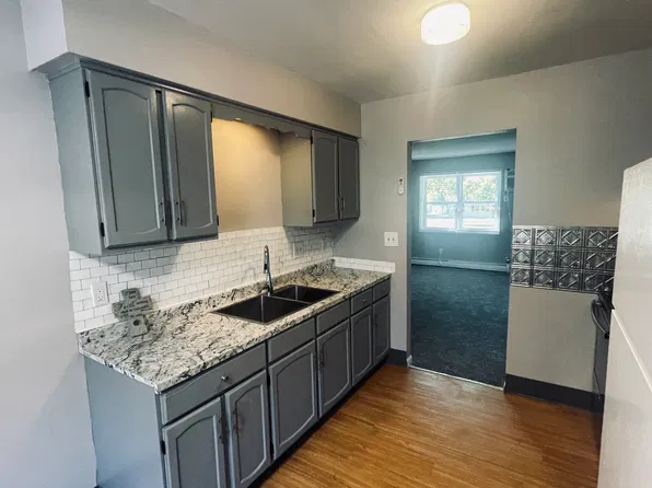 3989 S Schenley Ave APT 2, Youngstown, OH 44511