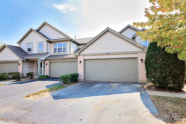 1st image of 621 Arrowwood Ct