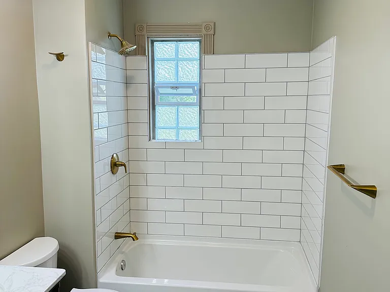 Full bath