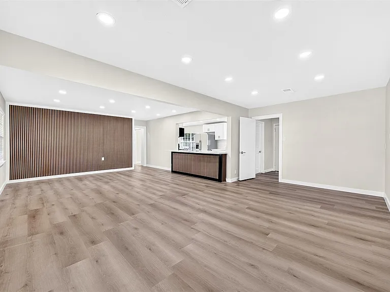 1202 Dogwood Dr — Photo 17