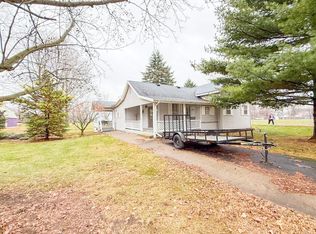 299 Grant St, Rome City, IN 46784