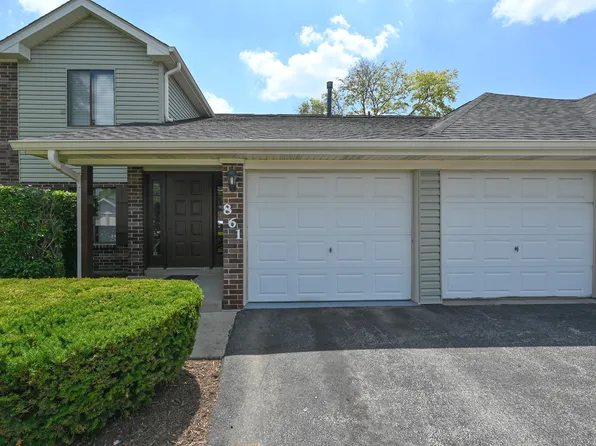 861 Cross Creek Dr #2B, Roselle, IL 60172