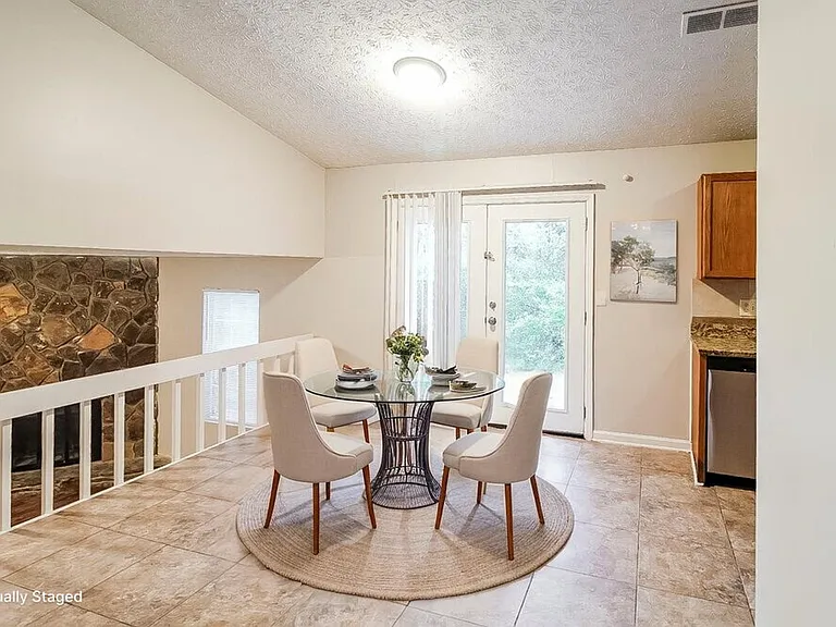 5164 Galbraith Cir — Photo 8