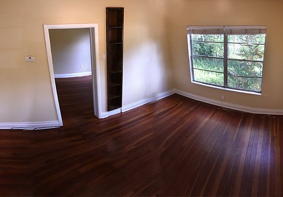2nd image of 614 N Eola Dr