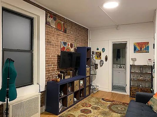 2nd image of 445 E 78th St #3B