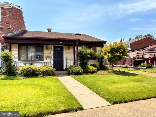 31 Fairmount Dr, Willingboro, NJ 08046