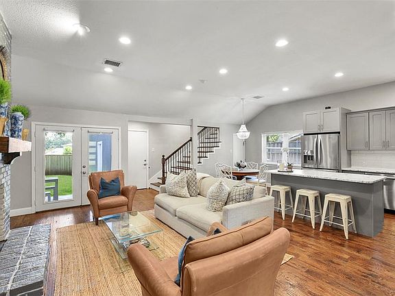 2nd image of 13127 Brushcreek Ln