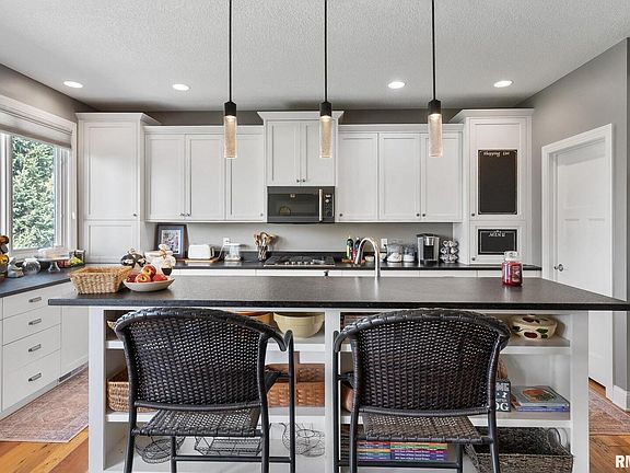 5th image of 6822 Summerfield Dr