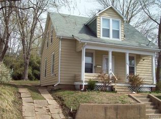 405 E 7th St, Washington, MO 63090